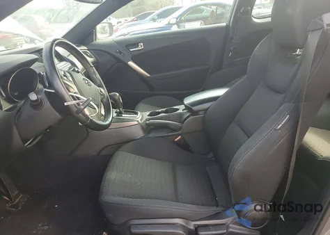 2015 Hyundai Genesis Coupe 3.8L z USA, uszkodzony, nr VIN KMHHT6KJ9FU130262